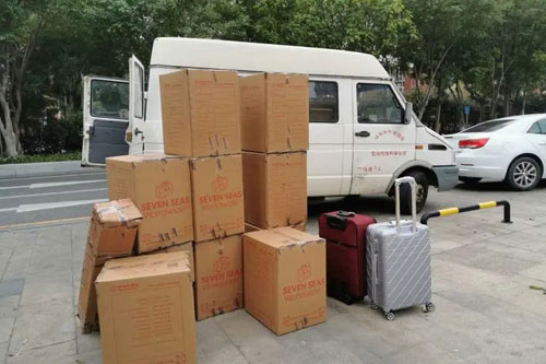 多伦行李托运公司